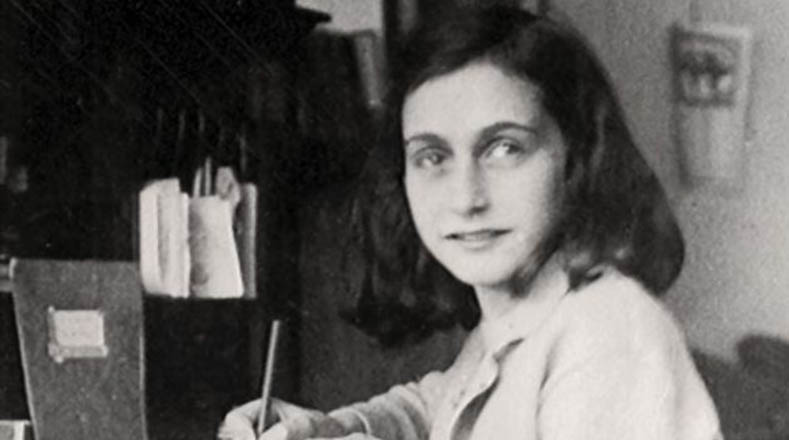 Ana Frank registró en un diario los dos años que vivió en la clandestinidad con su familia para escapar del exterminio nazi.