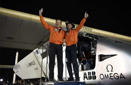 Avión Solar Impulse 2 completó su vuelta al mundo sin provocar 