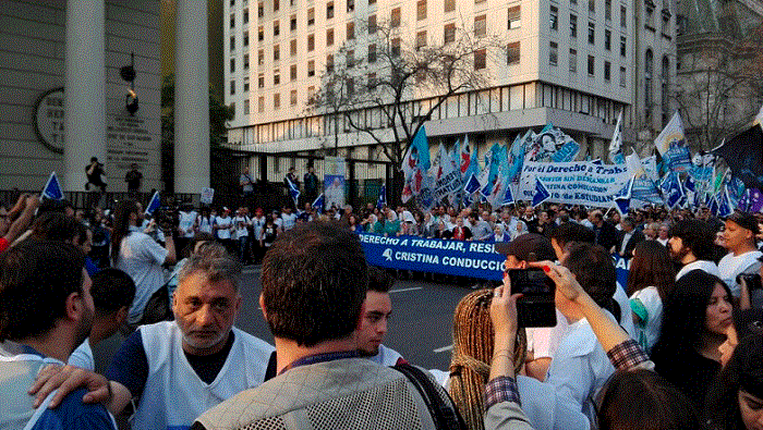 Argentina reactiva la histórica Marcha de la Resistencia