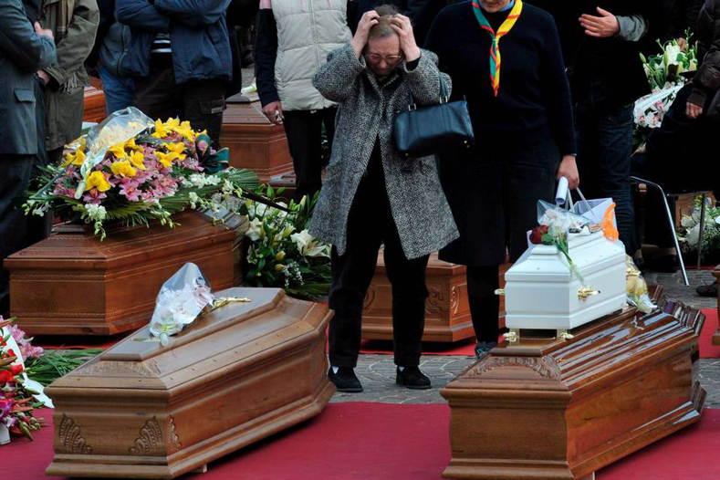Italia homenajea en funeral de Estado a víctimas del terremoto de Amatrice