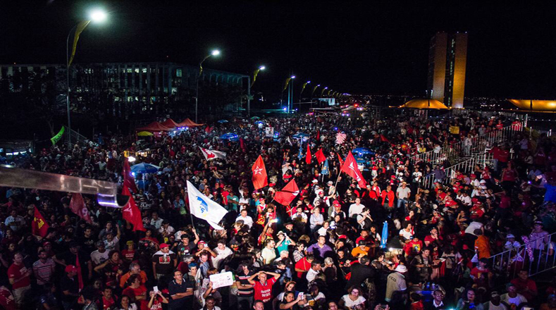 Movilizaciones populares en apoyo a Dilma Rousseff
