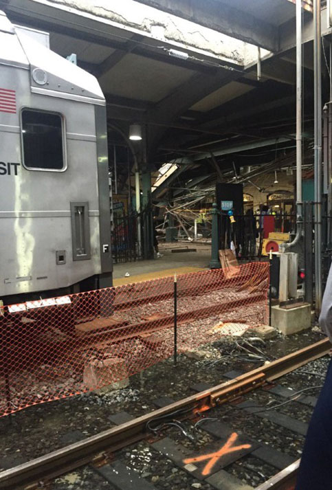 El ferrocarril dejó la estación de Valley, Nueva York a las 07H23 hora local con rumbo a Hoboken.