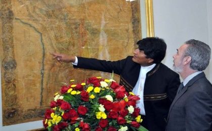 Bolivia reclama a Chile un corredor al norte del puerto de Arica.
