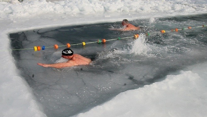 La natación en aguas gélidas aún no está catalogado como olímpico.