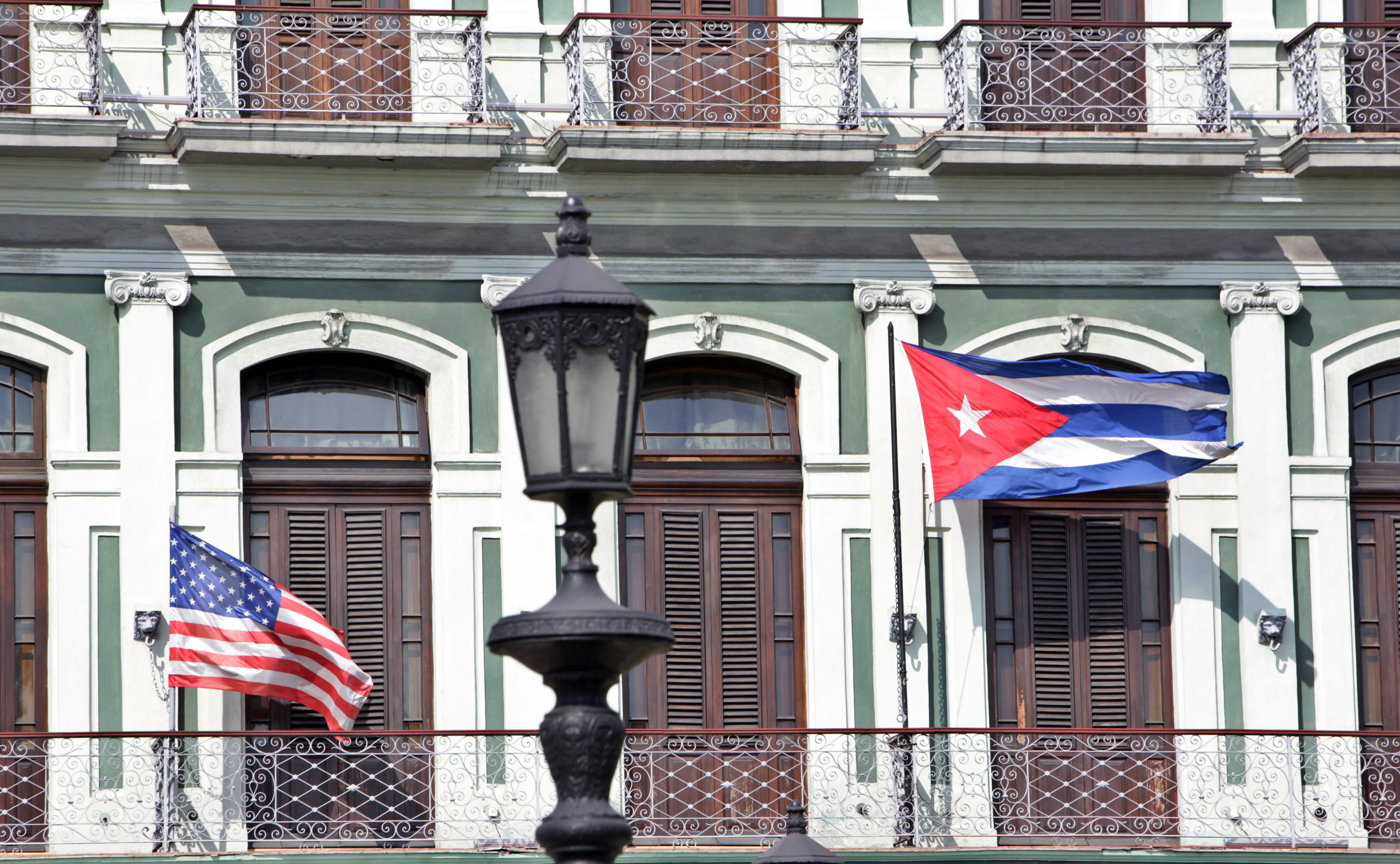 Pese al acercamiento entre ambas naciones, el bloqueo a Cuba persiste.