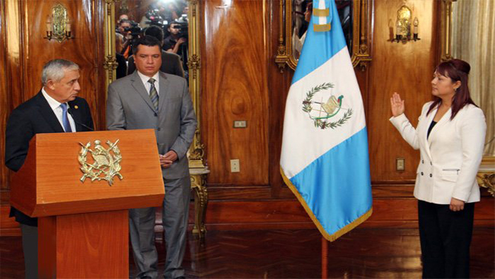 Eunice Mendizábal entra en sustitución de Mauricio López, quien fue removido del cargo por denuncias de corrupción.