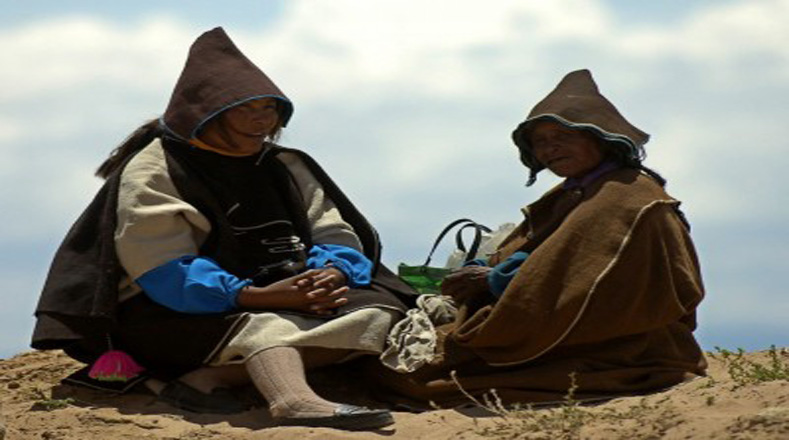Los Urus son una etnia indígena distribuida entre Bolivia, Perú y Chile.