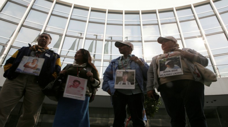 Las madres centroamericanas se reunieron con senadores mexicanos para manifestar el sufrimiento que padecen por no saber nada sobre el paradero de sus hijos. 