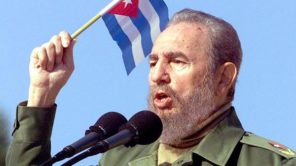 El 1 de enero de 1959 triunfa la Revolución Cubana con Fidel Castro como líder.