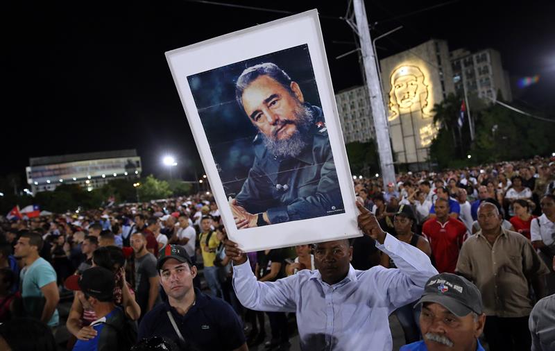 Video: Acto en honor a Fidel en la Plaza de la Revolución de La Habana