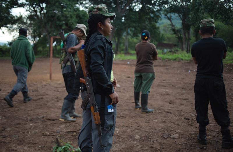Las FARC-EP están a la espera de las órdenes de captura y de las excarcelaciones de no menos de 300 insurgentes.
