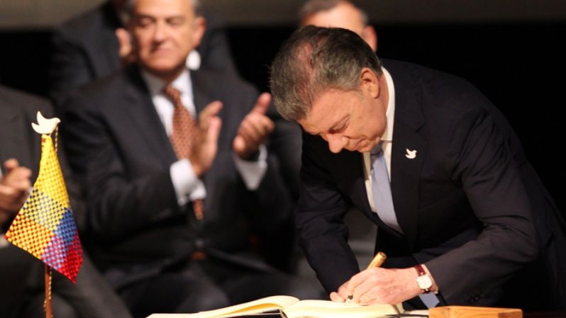 Colombia se acerca al fin del conflicto armado social con la firma del acuerdo.