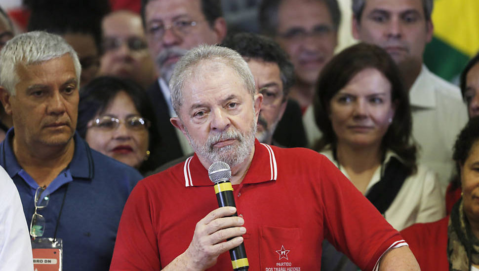 Si Lula da Silva se postulara en las próximas elecciones de Brasil, las ganaría, afirma Dilma Rousseff.