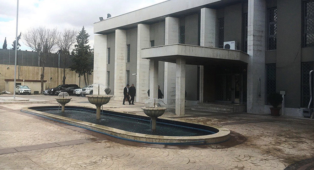 Dos proyectiles fueron lanzados a la embajada rusa en Siria.