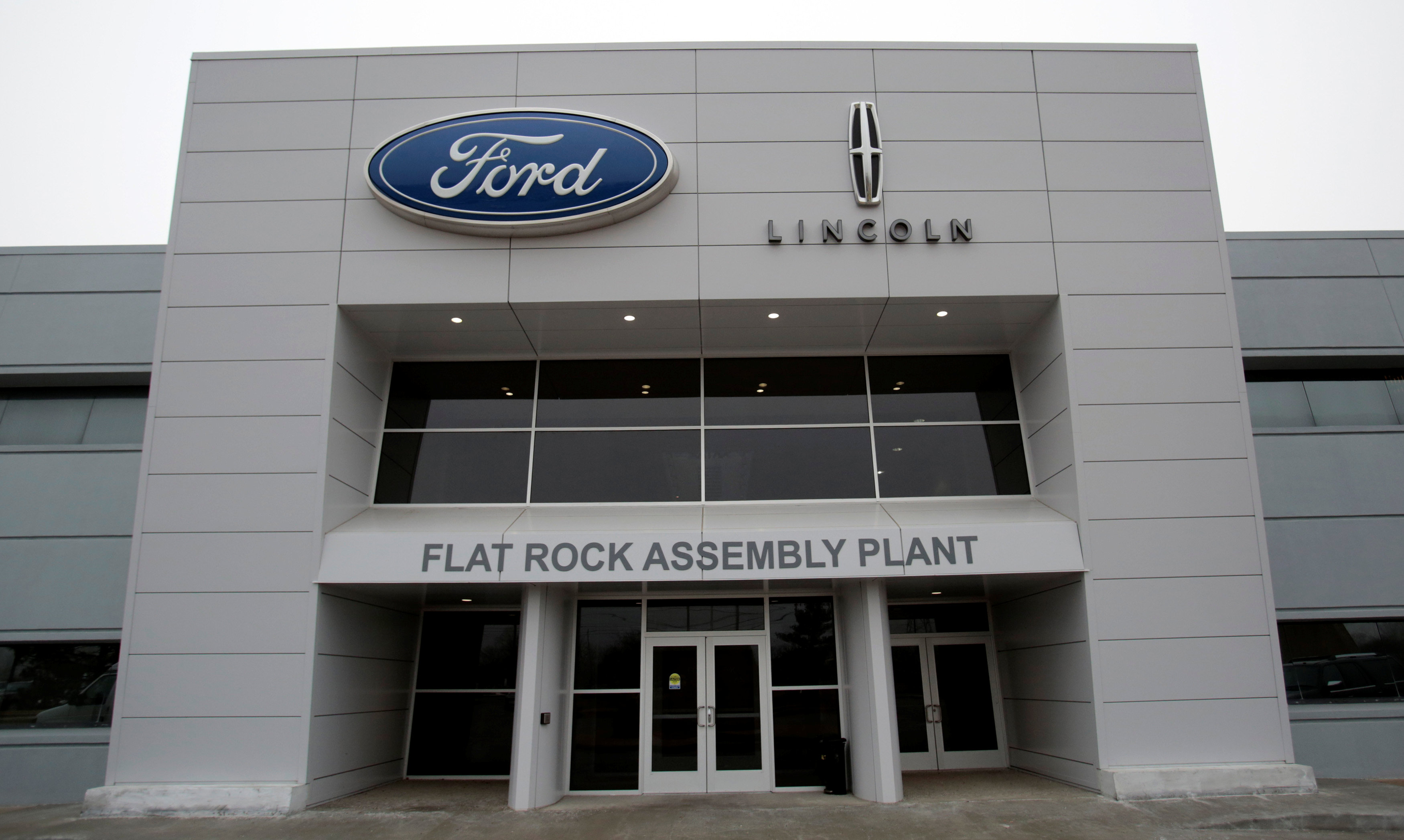 Las acciones de Ford se incrementaron en un 2,5 por ciento, tras el anuncio.