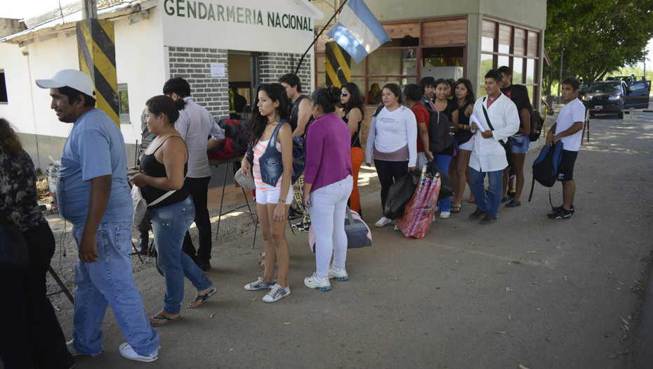 Gobierno argentino prevé endurecer la política migratoria.