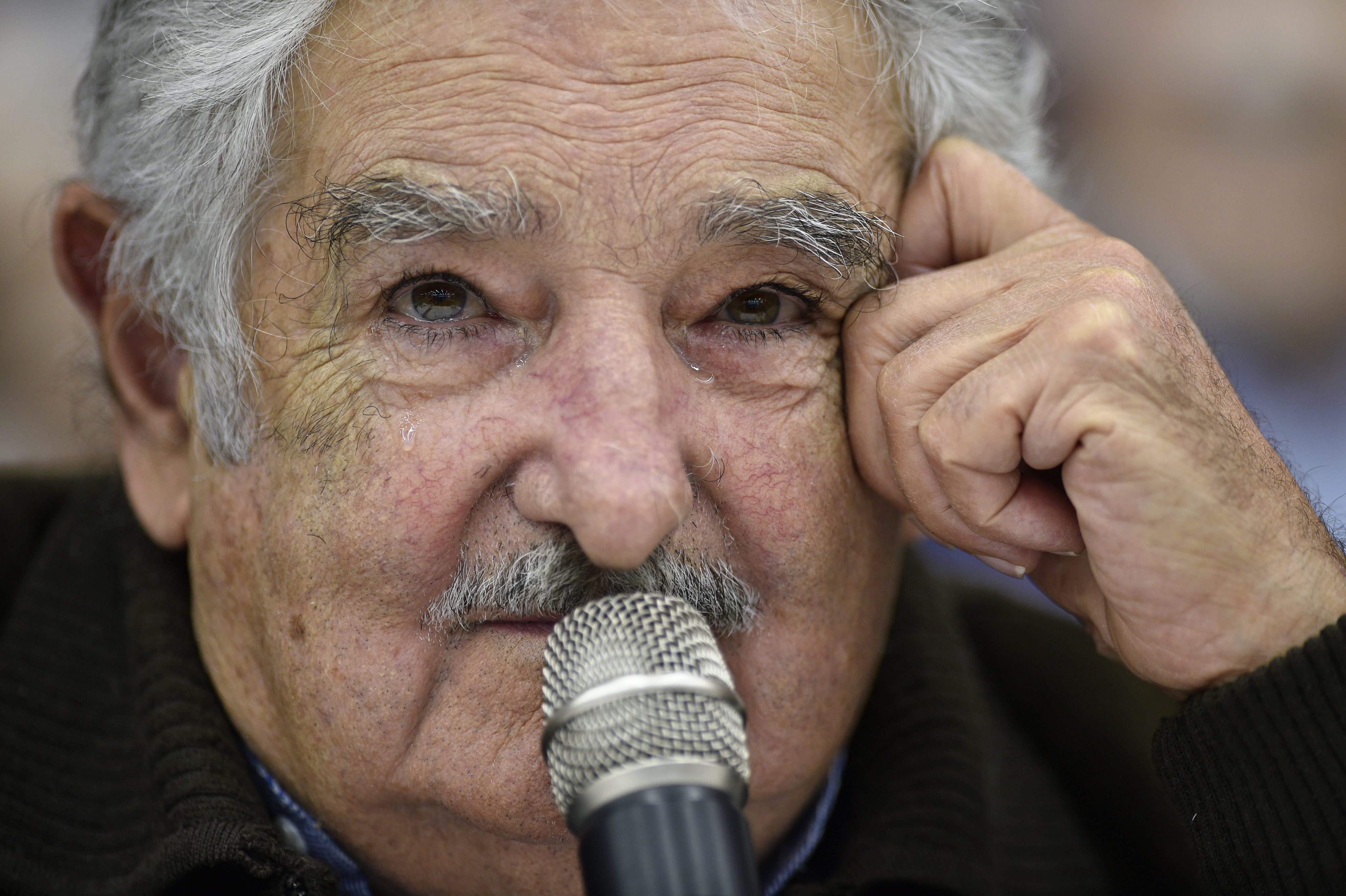 Mujica considera que si Estados Unidos compra menos al mundo, deprimirá el poder de compra y afectará los precios y el trabajo