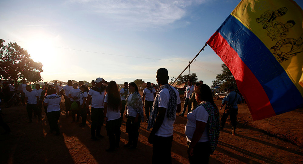 Las FARC-EP realizarán recorridos por todo el país para dar a conocer los pactos rubricados con el Ejecutivo; harán igual tarea en las zonas de transición.