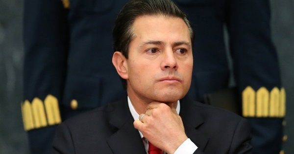 Peña Nieto lamentó la decisión de EE.UU. de construir un muro que separe a ambos países.