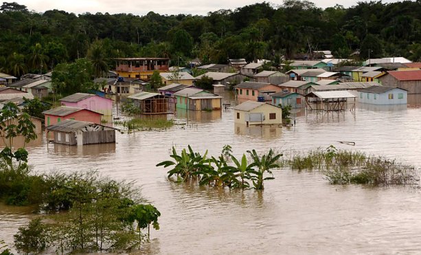 Las fuertes precipitaciones en región del Amazonas causan estragos en Acre.