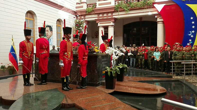 El presidente Nicolás Maduro exhortó a las fuerzas revolucionarias a mantener vivo el espíritu rebelde del 4 de febrero de 1992 para consolidar la transformación de una Patria libre y soberana.