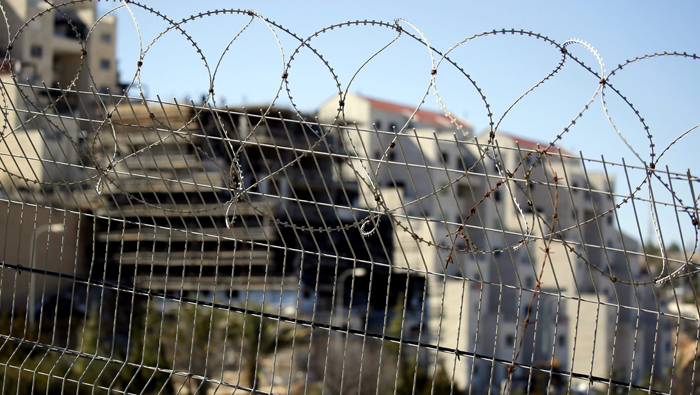 Parlamento de Israel aprobó por 60 votos y 52 en contra una ley que aprueba la legalización de unas 4 mil viviendas.