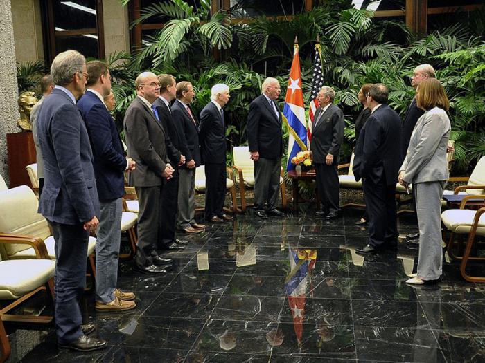 Raúl Castro recibe a delegación del Congreso de EE.UU.