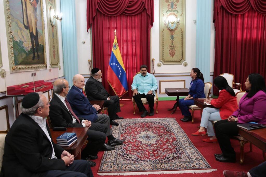 Nicolás Maduro con delegación de comunidad judía, en el Palacio de Miraflores.
