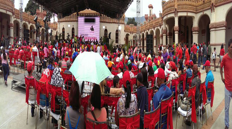 En Venezuela el pueblo conmemora junto a personalidades internacionales el legado de Chávez con la realización de distintas actividades. 