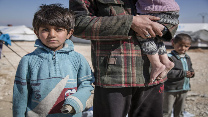 Los niños sirios no se sienten seguros en la escuela ni jugando afuera de su propia casa.