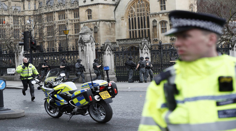 La Policía londinense aseguró que hasta el momento no hay evidencias que apunten a nuevas amenazas terroristas.