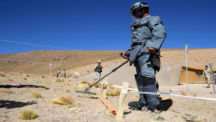 El desminado humanitario es un proceso exhaustivo que pretende localizar las minas y dejar el territorio seguro.