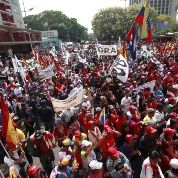 Pueblo revolucionario de Venezuela vuelve a las calles en defensa de la paz.