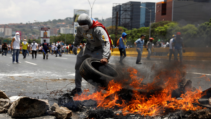 Los hechos violentos que promueve la derecha venezolana busca justificar un intervención extranjera, ha denunciado el Gobierno.