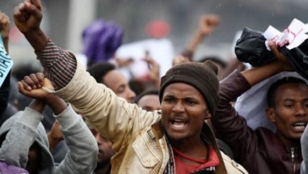 International rights groups have said that hundreds of people have lost their lives in police-protester clashes in Ethiopia.