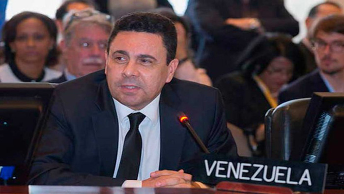 Samuel Moncada denunció que desde el bloque regional continúan con su labor para desestabilizar al Gobierno de Nicolás Maduro.