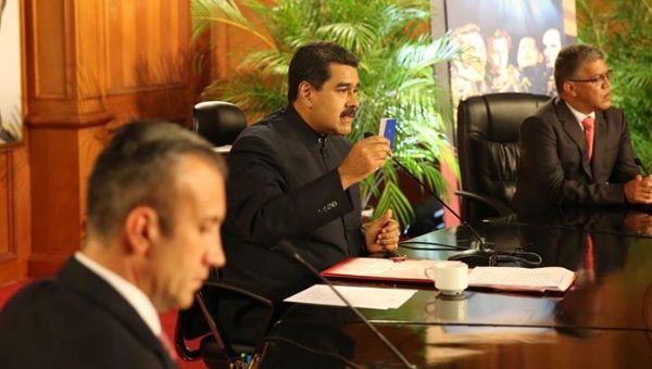 El presidente Maduro también convocó a esta Constituyente para detener los hechos violentos registrados en Venezuela e impulsar el diálogo.
