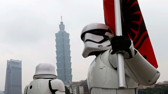 Los clones, conocidos como Stormtroopers, se pasearon este jueves por Taiwán.