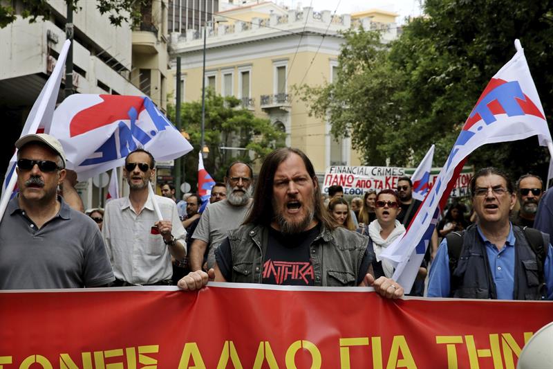 Grecia amanece con huelga general.