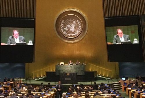 "Venezuela derrota a EE.UU. y su obsesión imperial en elección ONU para presidir Comisión de Misiones de Paz, Descolonización y Palestina", dijo la canciller Delcy Rodríguez. 