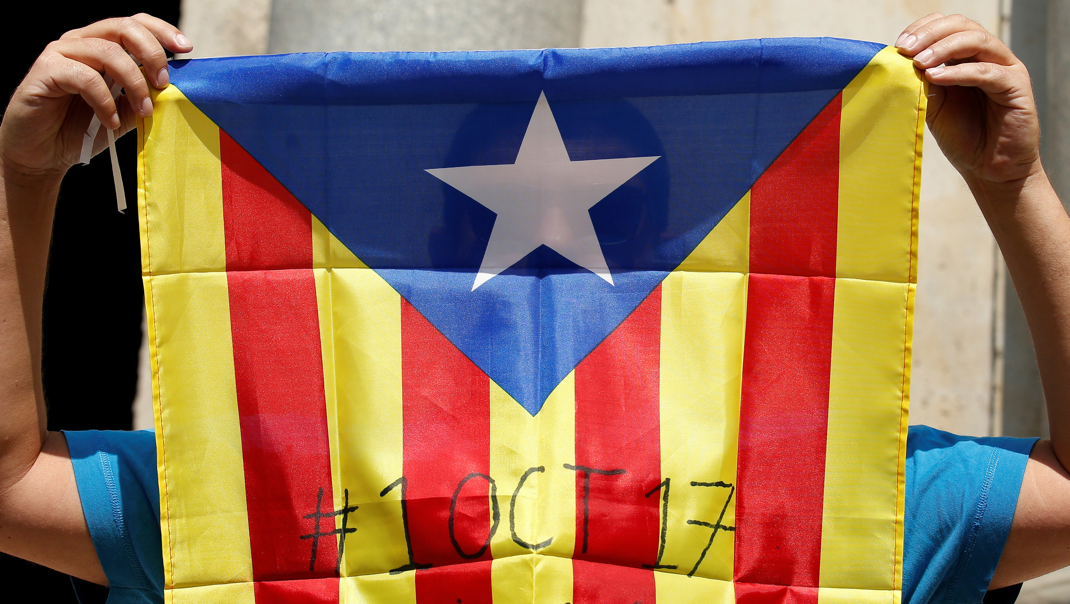 En las calles parte del pueblo catalán celebró el anuncio.