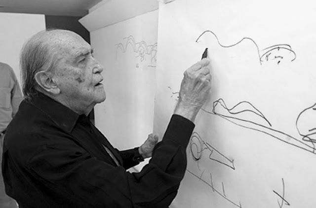 Oscar Niemeyer,  uno de los fundadores de la arquitectura moderna en su país