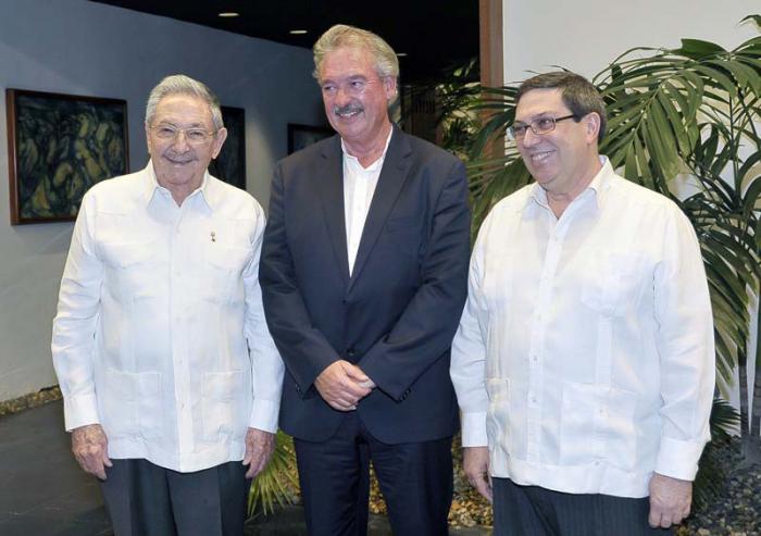 Presidente cubano Raúl Castro recibe a canciller de Gran Ducado de Luxemburgo.