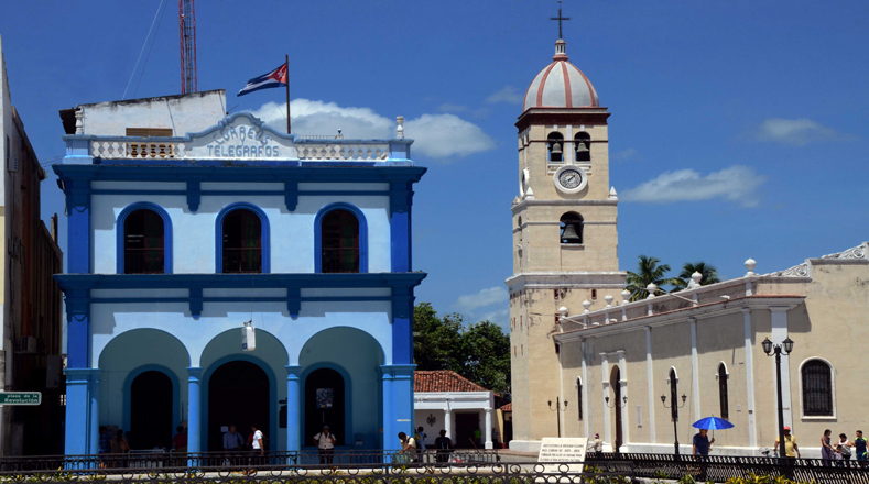 Bayamo, capital de la provincia y segunda villa fundada en la isla en 1513 por los colonizadores españoles, es considerada como la "cuna de la nacionalidad", por ser el sitio donde se compuso y cantó el actual himno nacional por primera vez. 