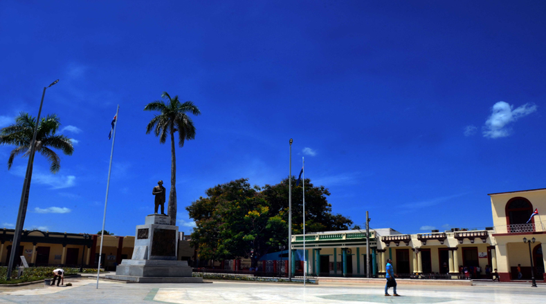 Desde esa pequeña urbe patrimonial, creció la idea de dar inicio a las luchas de independencia de Cuba, el 10 de octubre de 1868, además de radicar en ella la primera República en Armas del país antillano.