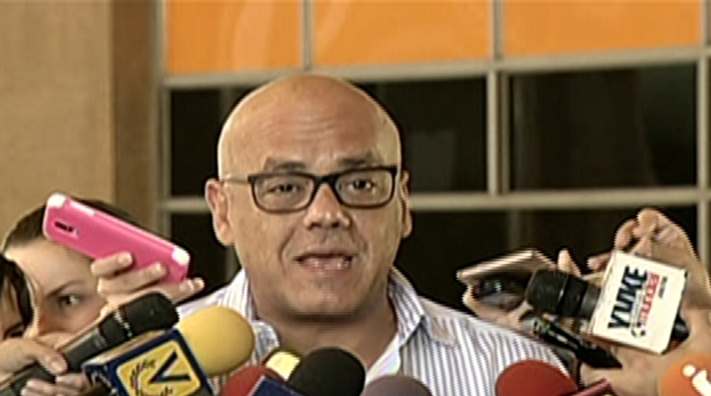 Jorge Rodríguez anunció que en Venezuela se convocó a un proceso de diálogo profundo a través de la Constituyente.
