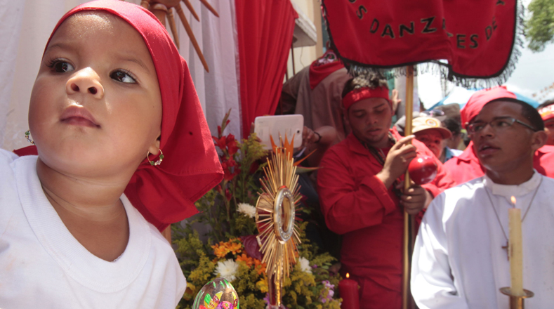 Niños venezolanos participaron en las festividades de esta tradición cultural que cuenta con más de 2.500 promeseros. Es considerada la cofradía más grande del mundo.