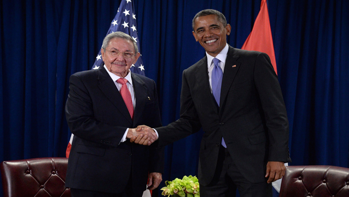 En diciembre de 2014 Raúl Castro y Barack Obama anunciaron el restablecimiento de relaciones diplomáticas.