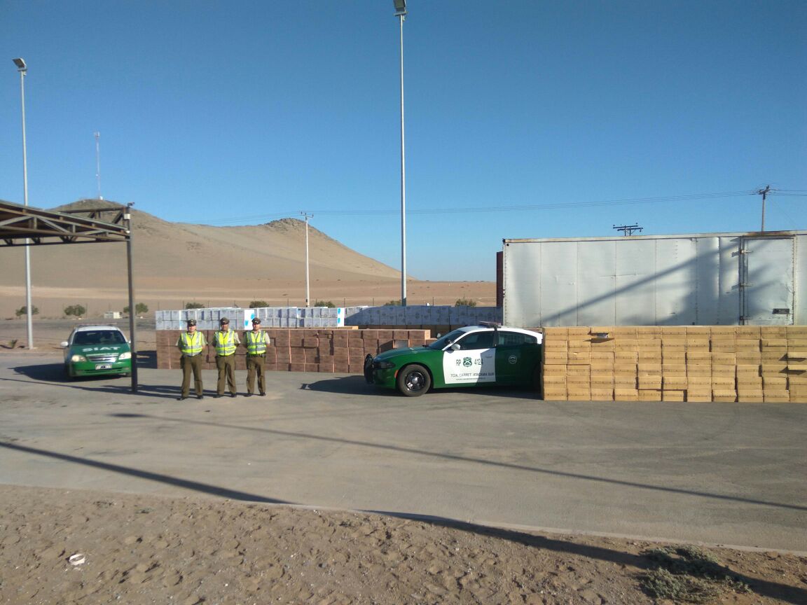 Fueron detenidos en Bolivia tras haber cruzado la frontera cuando seguían a un vehículo denunciado por robo.