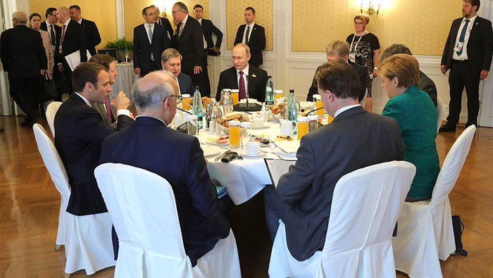 Alemania y Francia son mediadores en la crisis de Ucrania.